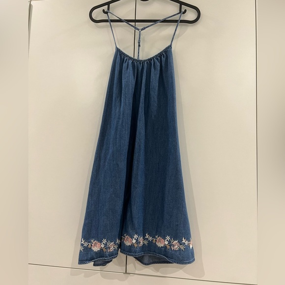 Abercrombie & Fitch Dresses & Skirts - Abercrombie cute mini dress size xs